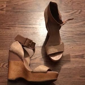 Open toe wedges